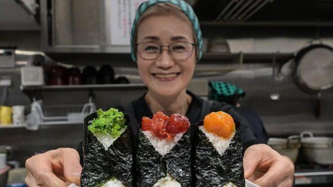 لقد تسبب الأرز، وهو غذاء أساسي في اليابان، في اضطرابات سياسية من قبل