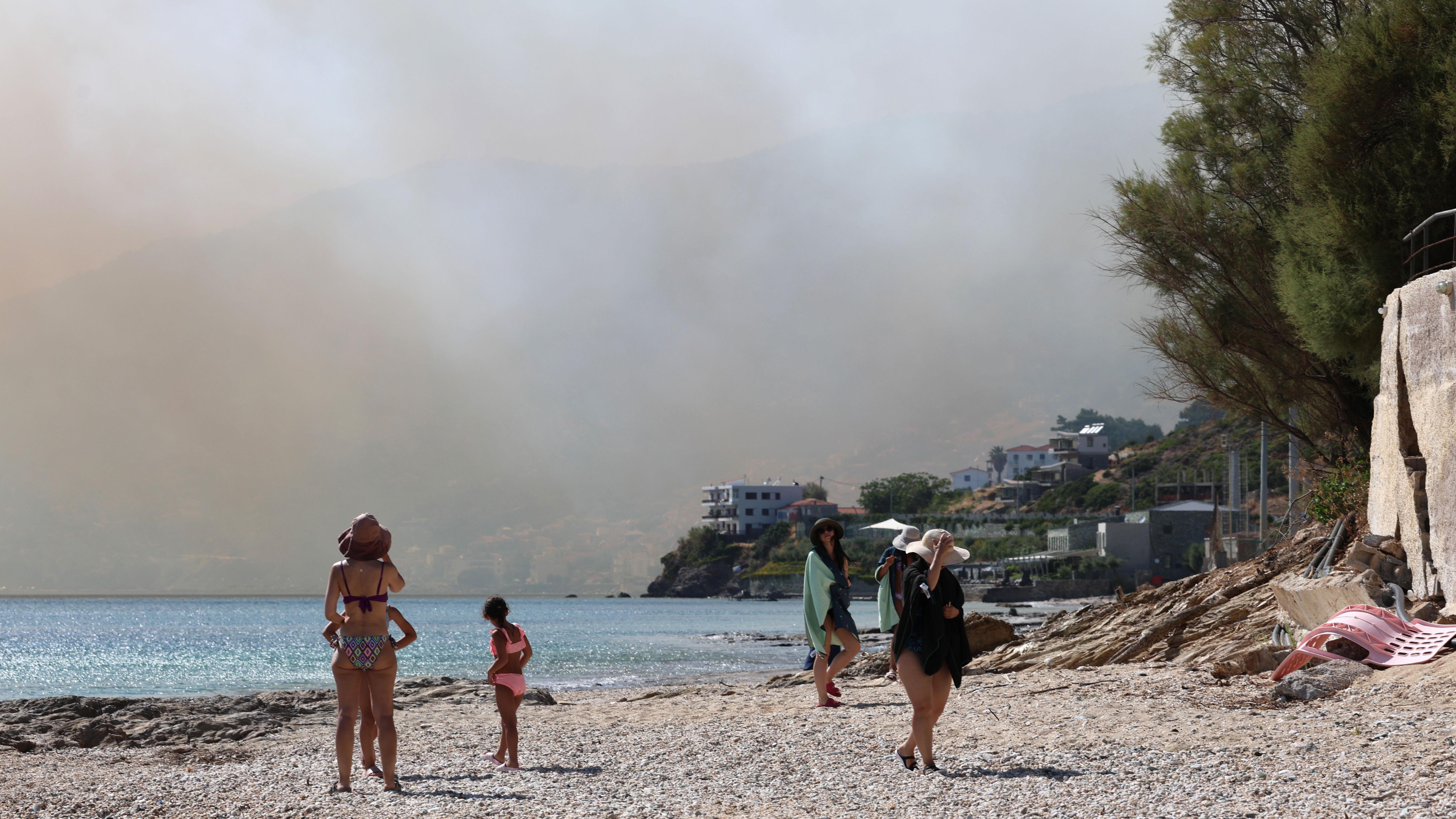 Thousands evacuated in Crete as Europe battles wildfires