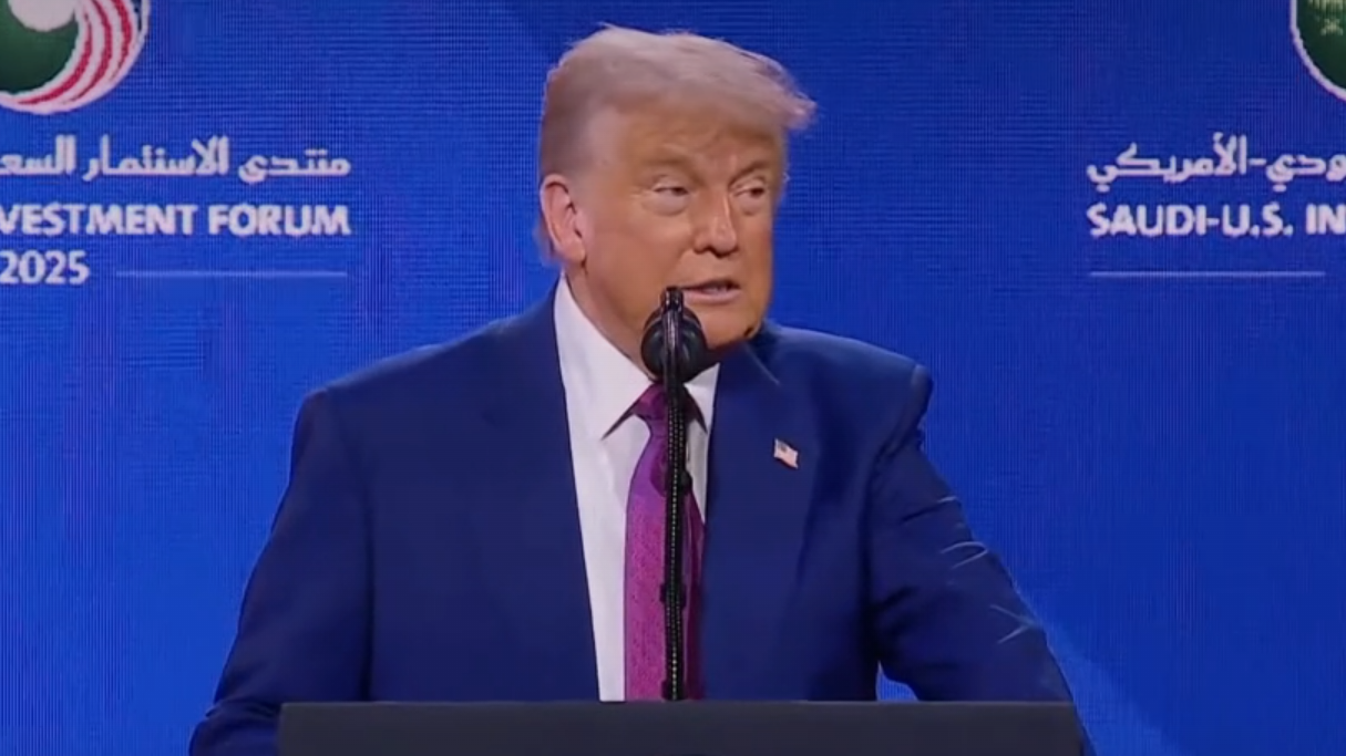 Trump says US-Saudi bond 'more powerful than ever', after signing $142bn arms deal
