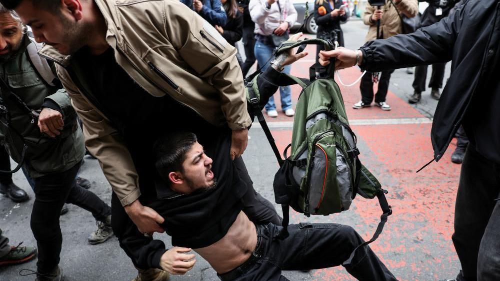 Hundreds arrested in crackdown on May Day protests in Istanbul