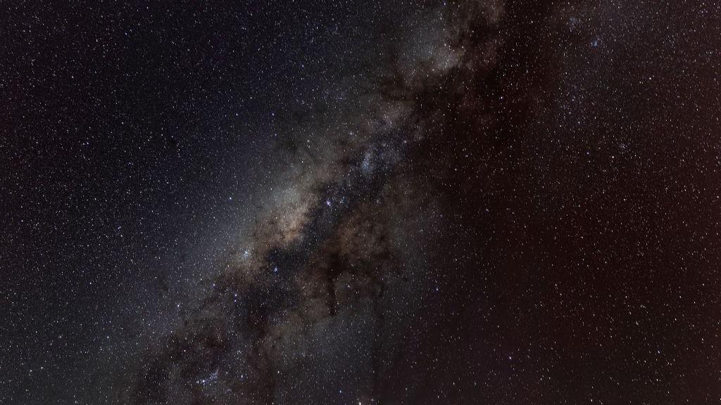 Imagem da Via Láctea capturada no deserto de Atacama, no Chile.