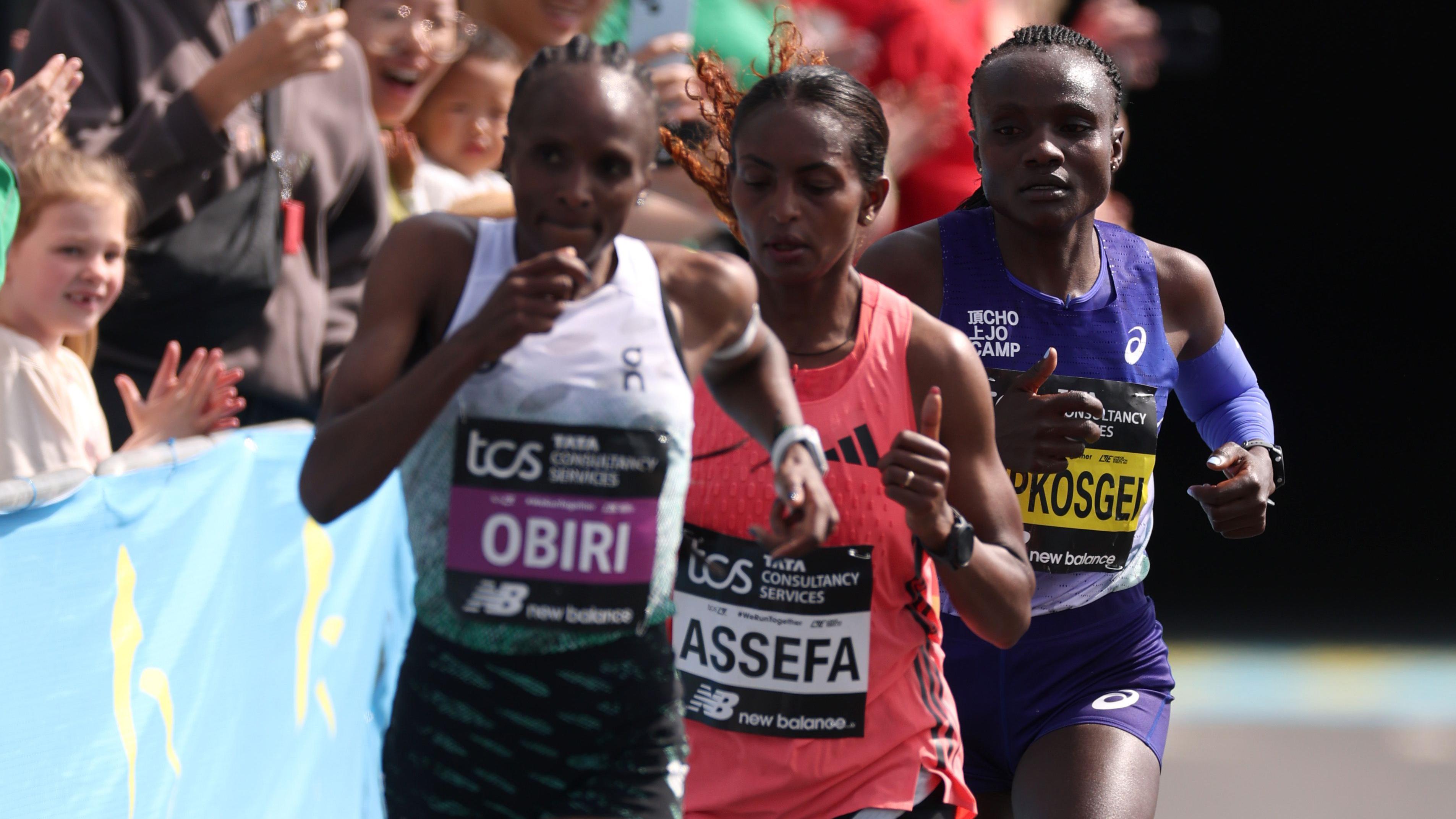 Watch London Marathon 2026: Mens records under threat as Assefa sets womens only record