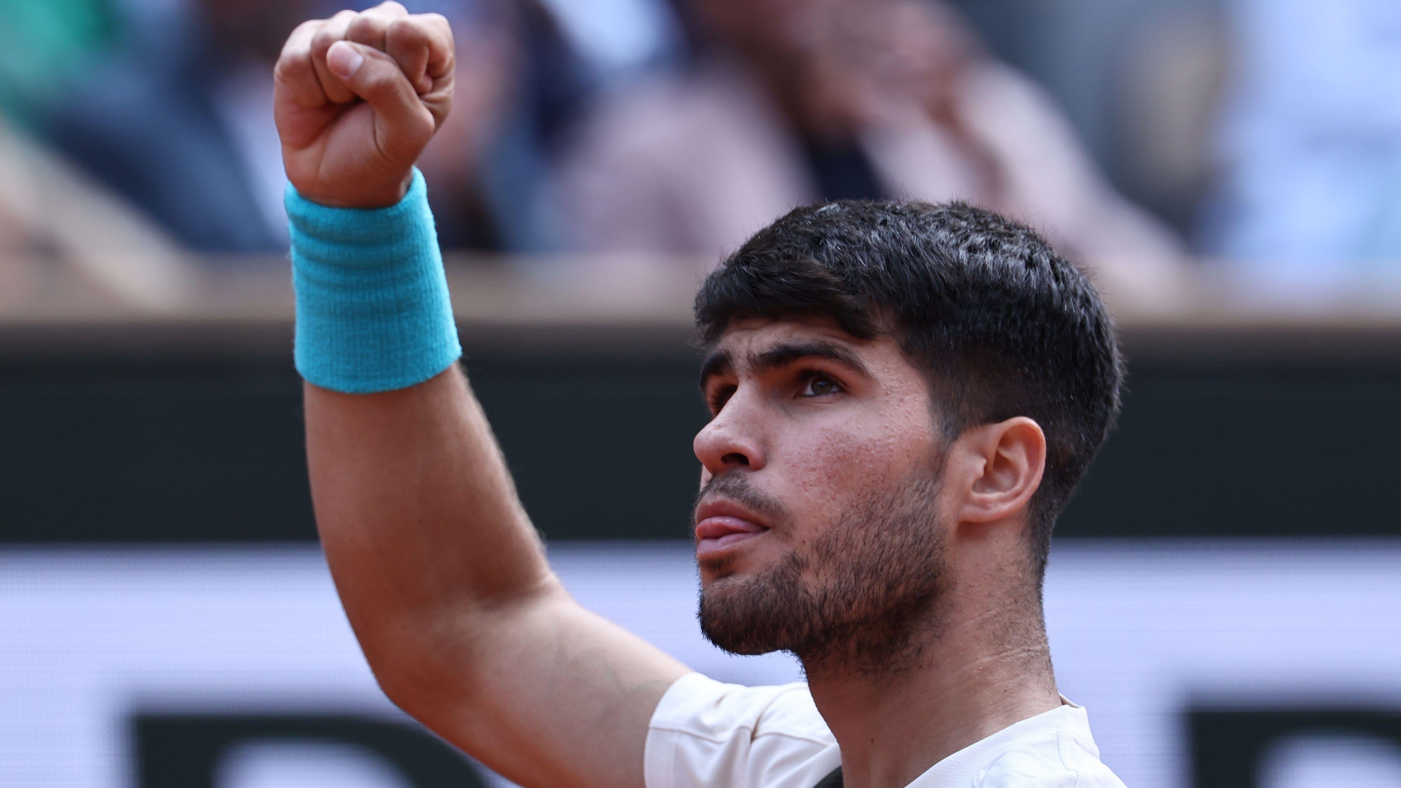 French Open final: Alcaraz serving to take Sinner to second-set tie-break