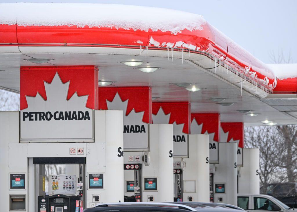 Una estación de gasolina de Petrocanada