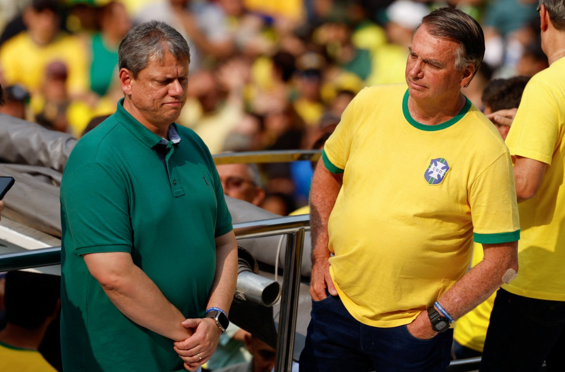 Tarcísio de Freitas e Jair Bolsonaro em foto de 2024