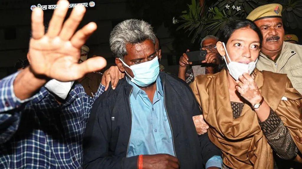 سریندر کولی کو عدالی میں پیش کیا جا رہا ہے