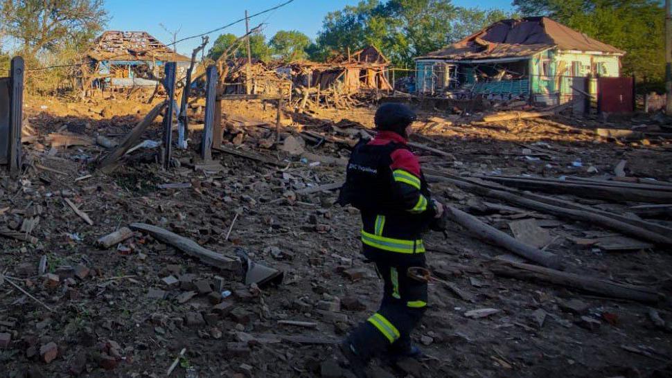 Ukraine labels Russian ceasefire a farce after reports of hundreds of violations 