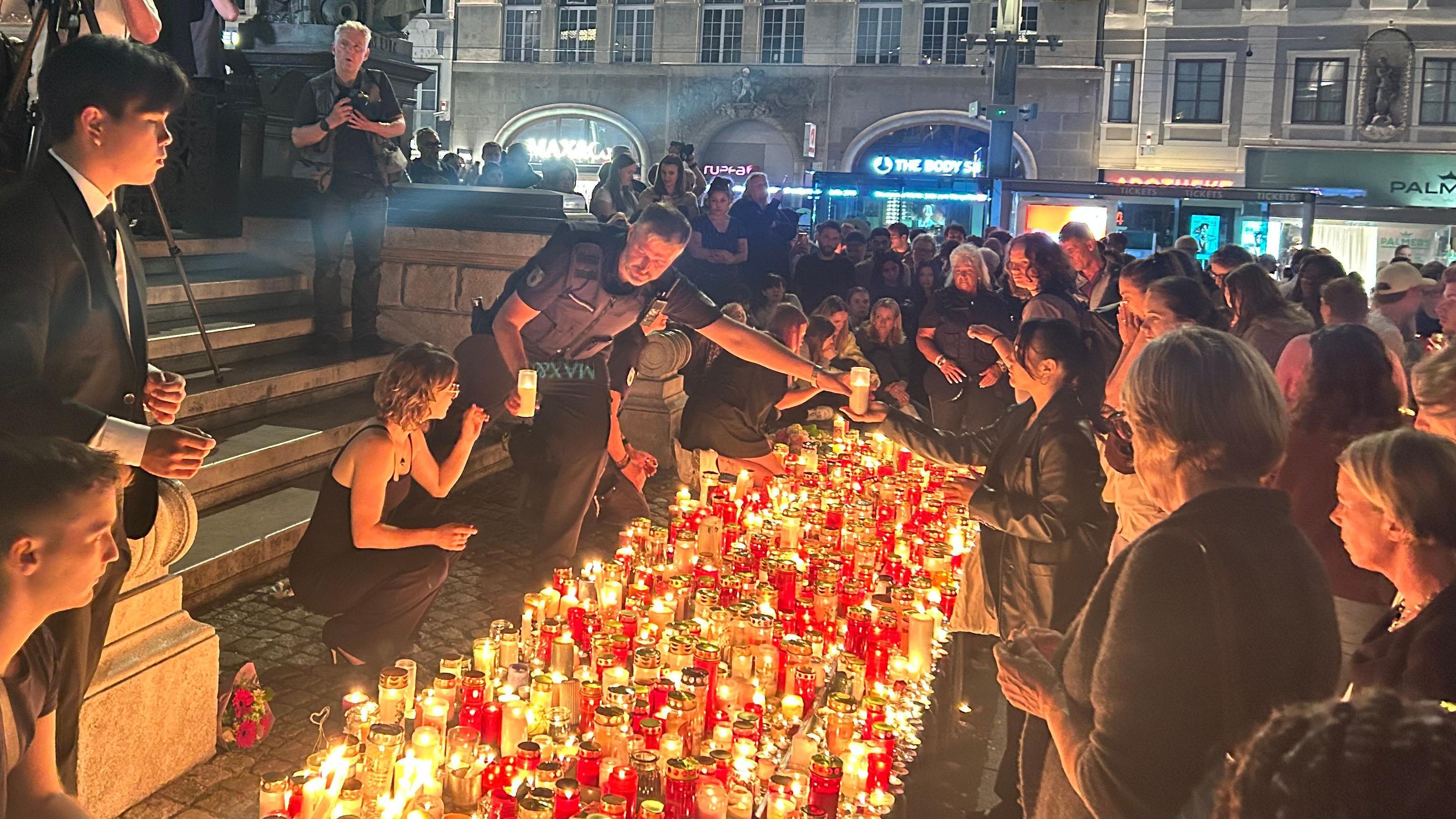 Austrians hold vigil to mourn 10 victims of school shooting