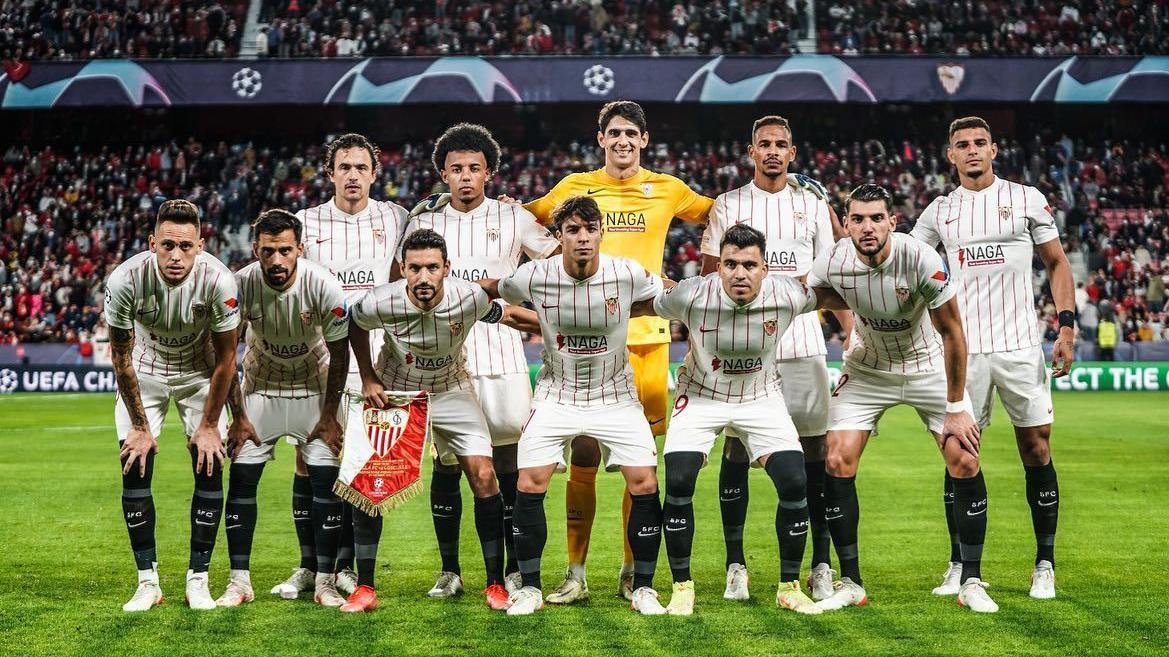 في إشبيلية، رسّخ ياسين بونو صورته كحارس للمباريات الكبرى، بعدما ساهم في تتويجات أوروبية وبرز خصوصاً في نهائي الدوري الأوروبي 2023 أمام روما.