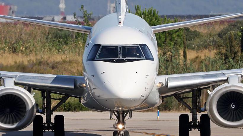 Avião da embraer