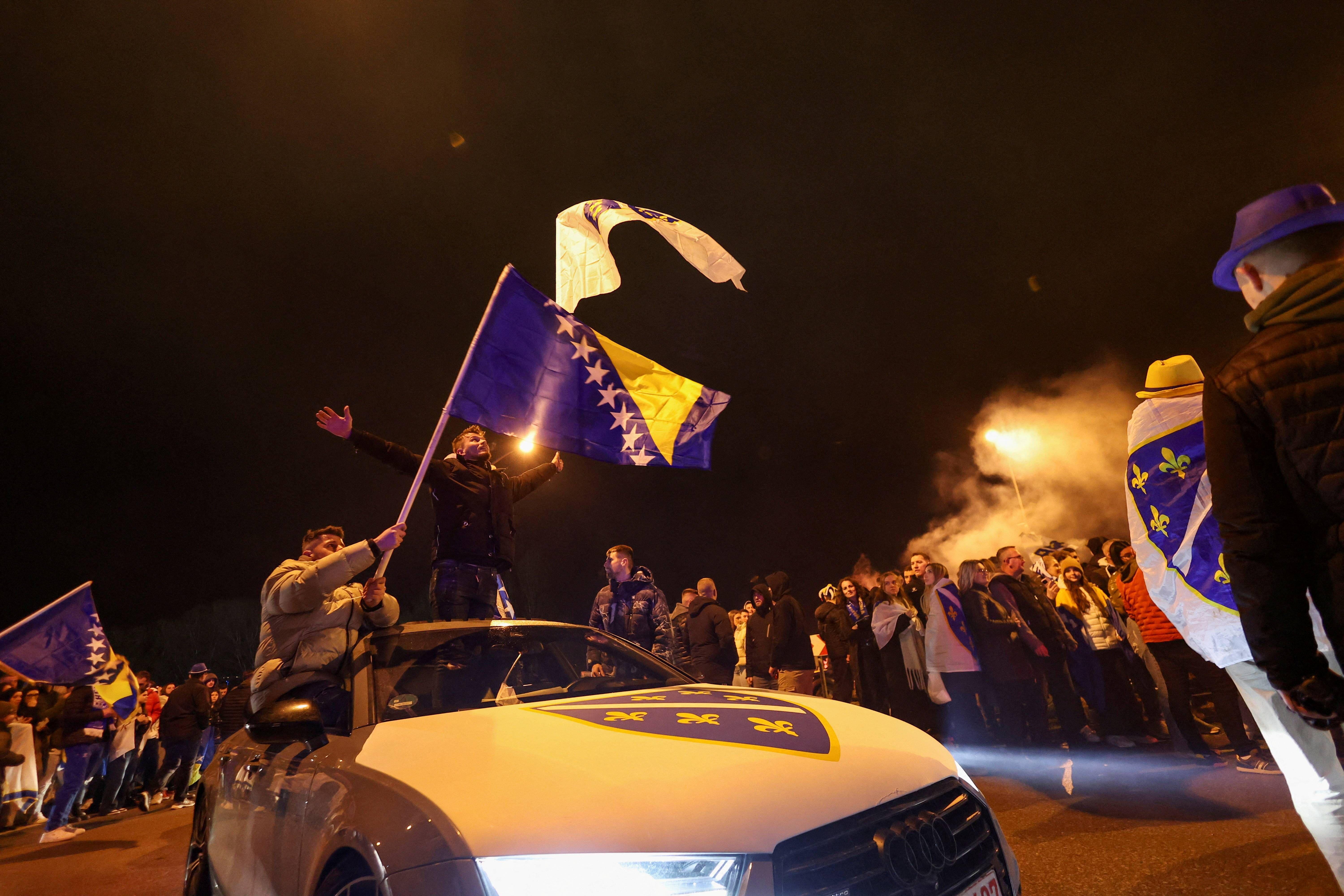 Slavlje iz automobila