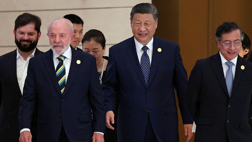 Los presidentes de Chile, Gabriel Boric; de Brasil, Lula da Silva y Petro, de Colombia, viajaron a China en mayo de 2025 para afianzar la relación del gigante asiático con América Latina.