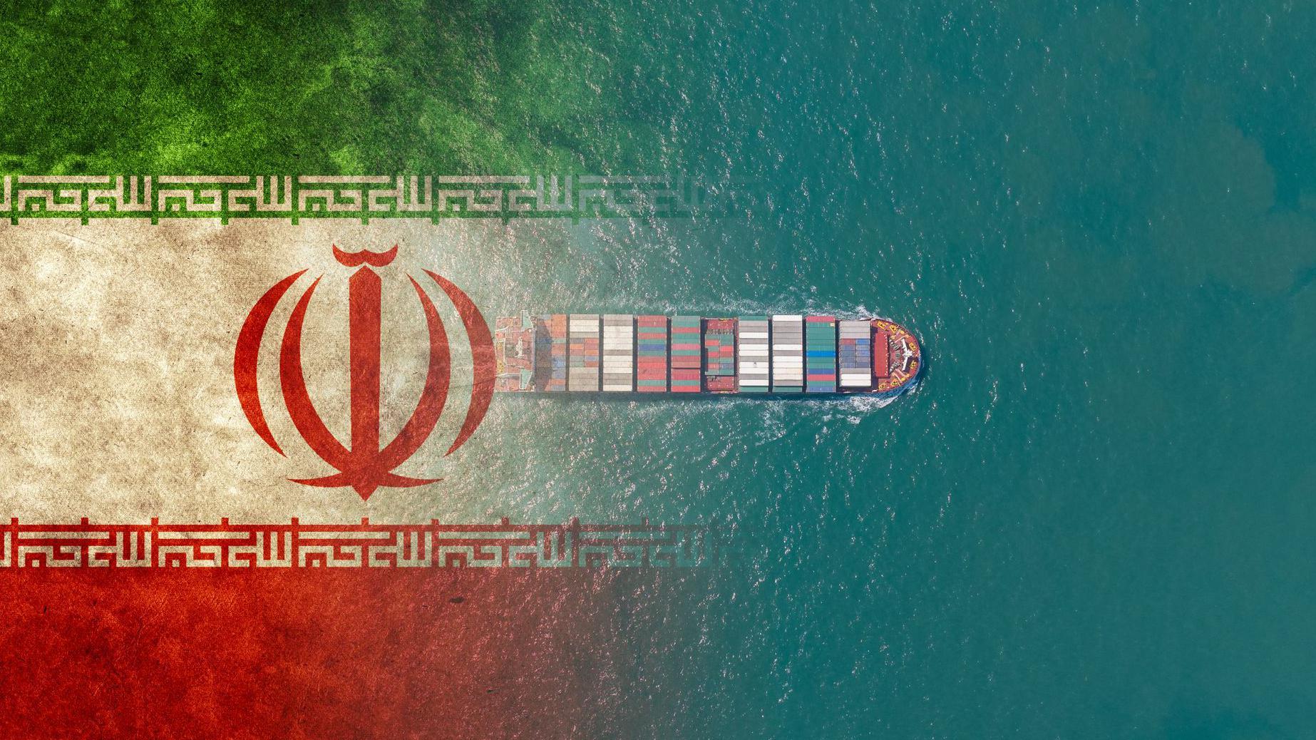 طهران تخطط لجني المليارات من مضيق هرمز - مقال في التلغراف
