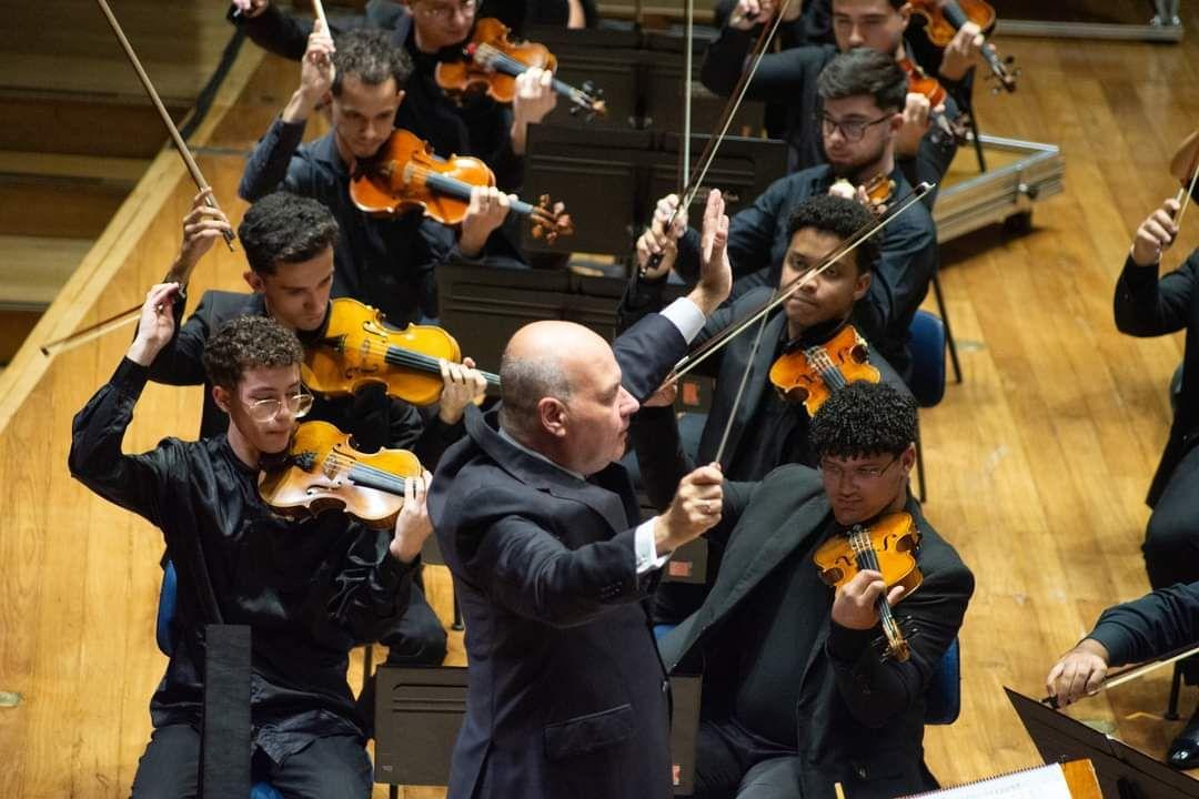 Johny na Orquestra Jovem do Estado de S&atilde;o Paulo