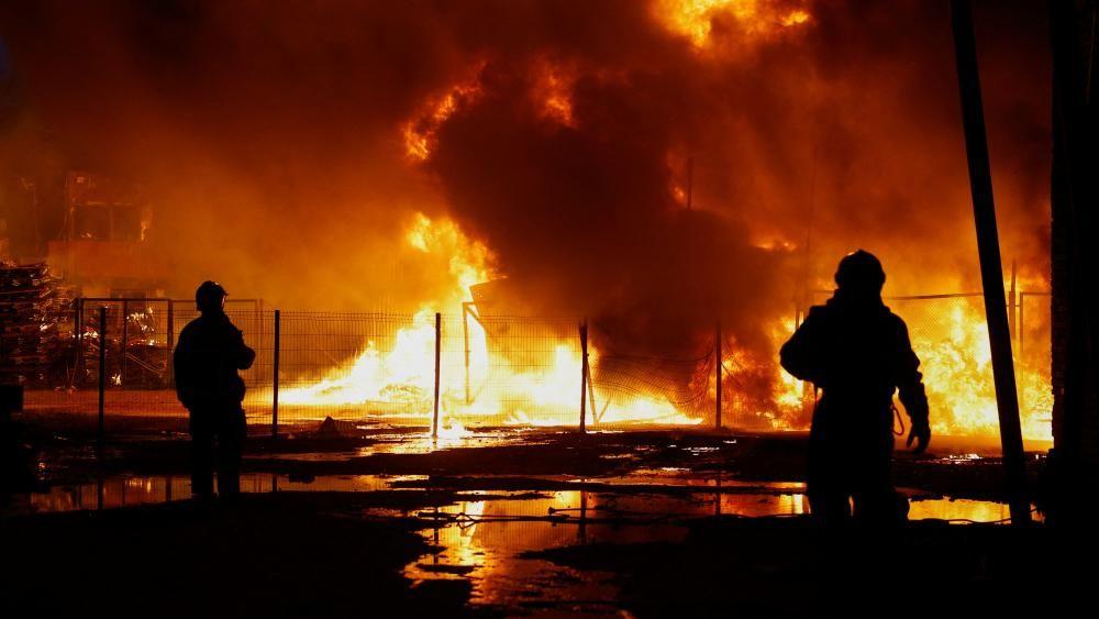 Russian attacks leave three dead in Ukraine