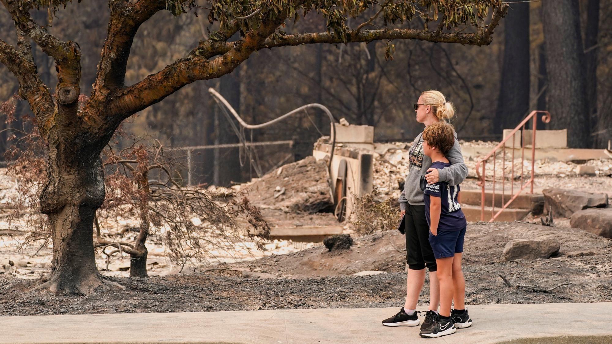 Washington state wildfires force 60,000 people to evacuate homes
