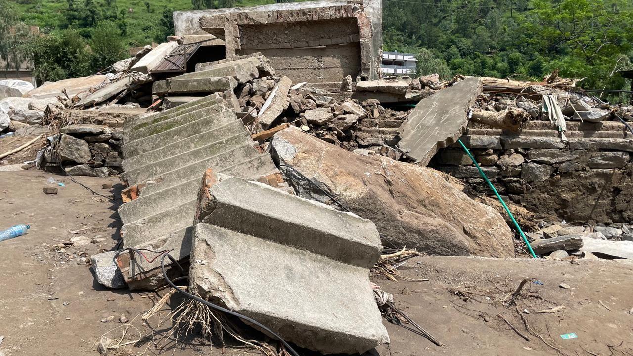 بونیر میں تباہی
