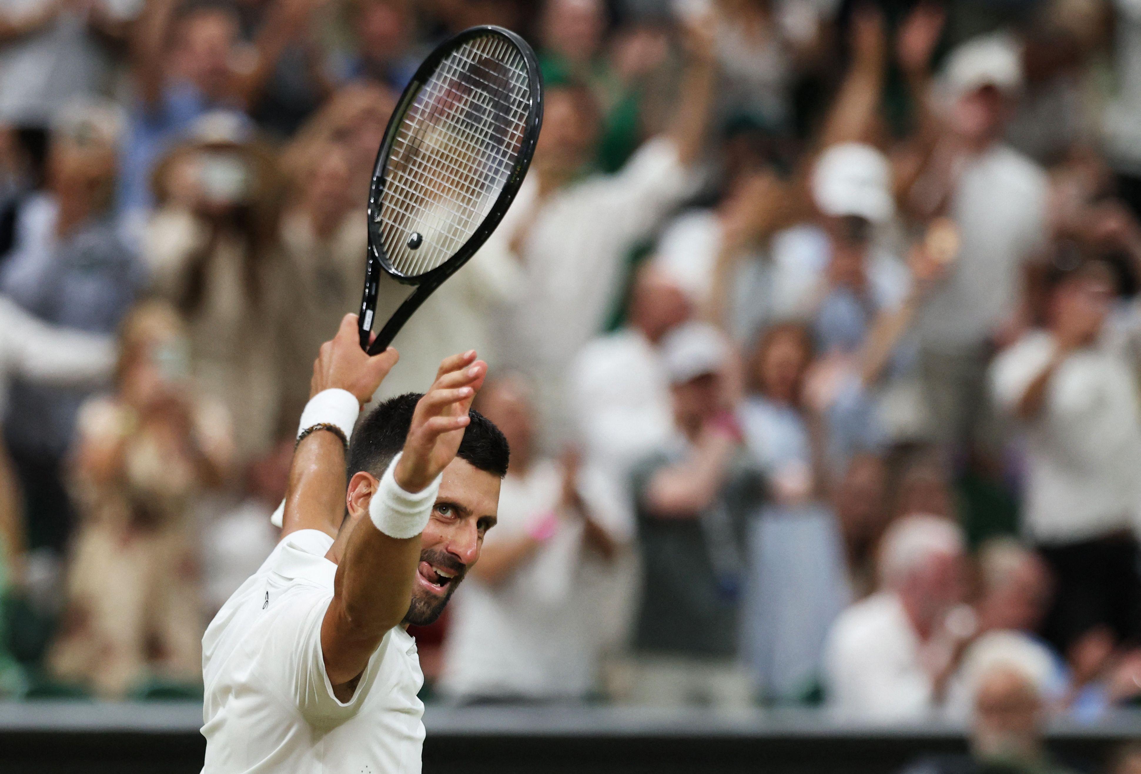 'Ovo nije nije normalno': Đoković posle maratonskog meča ušao u polufinale Vimbldona 4 novak đoković