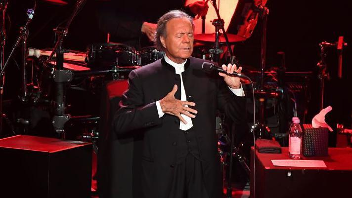 Julio Iglesias performs in concert at Infinite Energy Center on December 06, 2019 in Duluth, Georgia