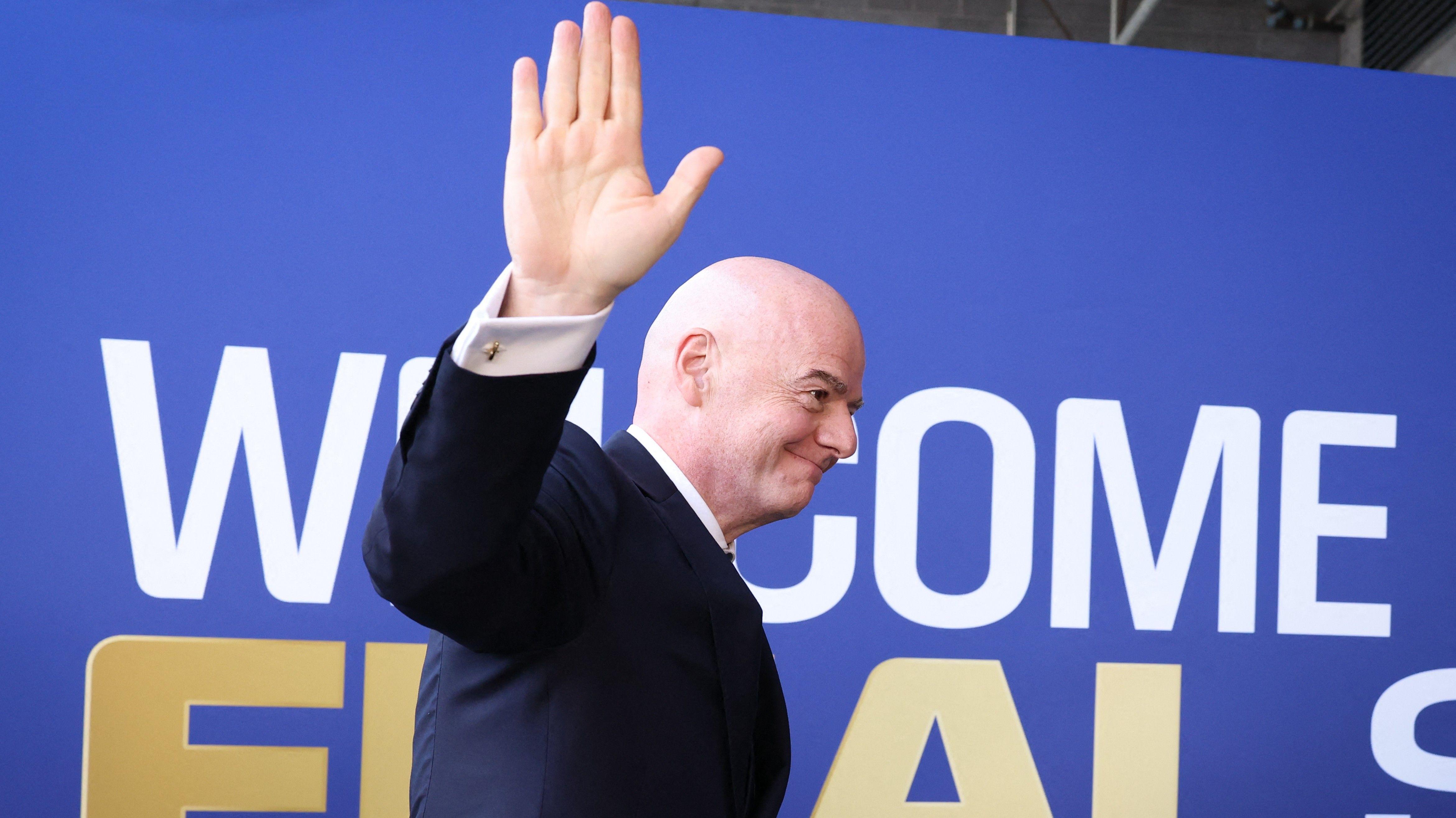 Infantino on the brink? Who might replace him if he goes?