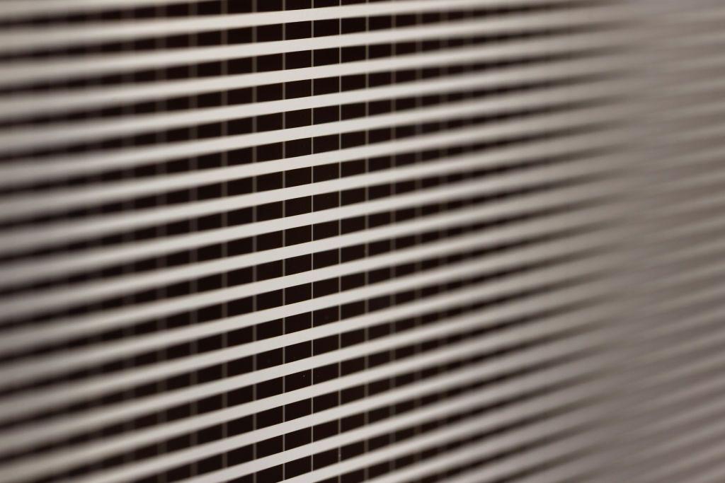 Un panel solar con perovskita que presentó Panasonic en Japón.