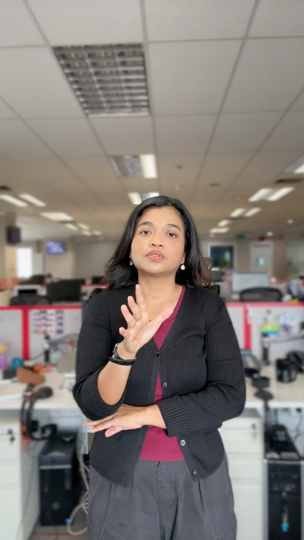 Benarkah warga Indonesia paling bahagia sedunia?