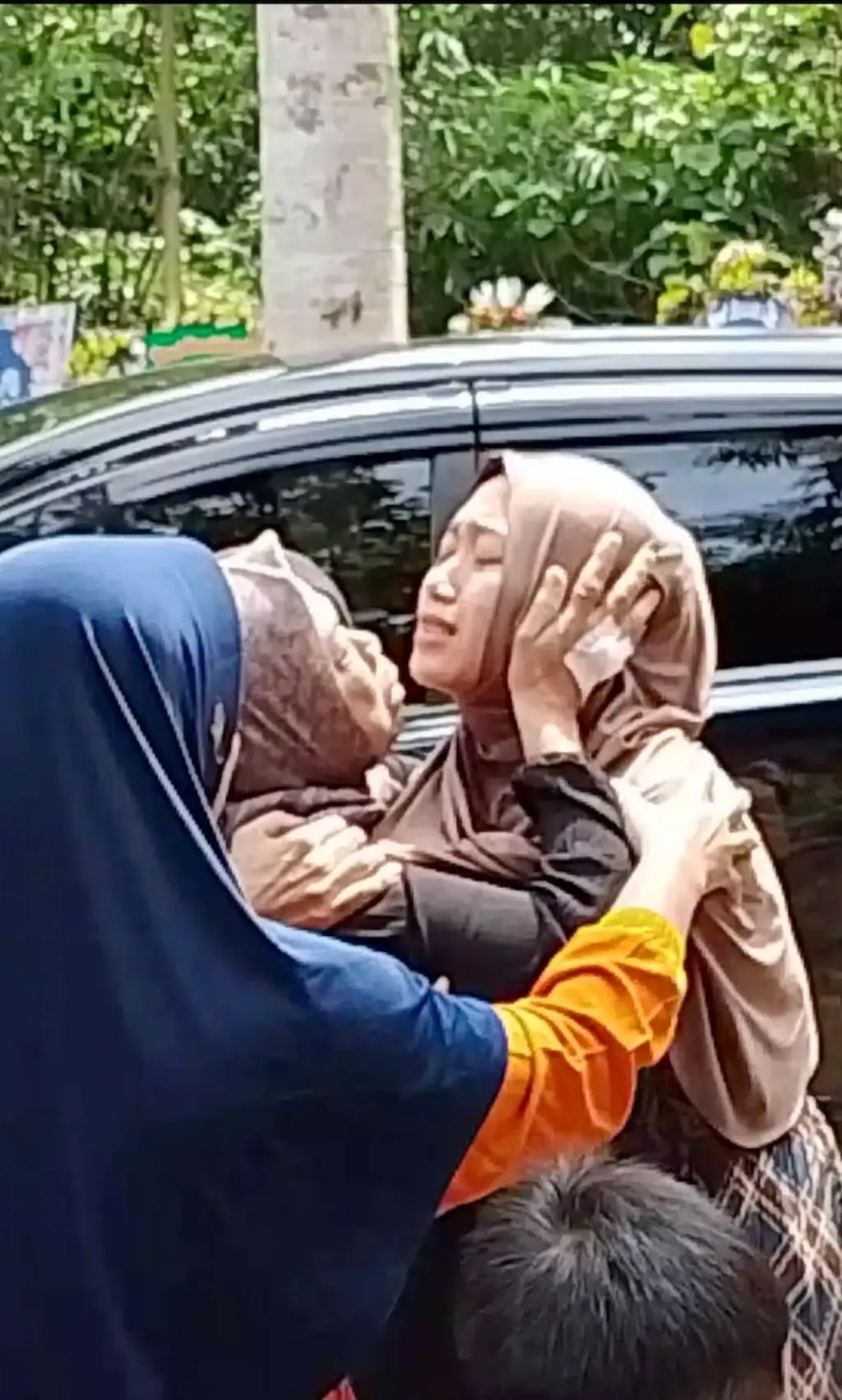 Duka keluarga tentara yang tewas di Lebanon