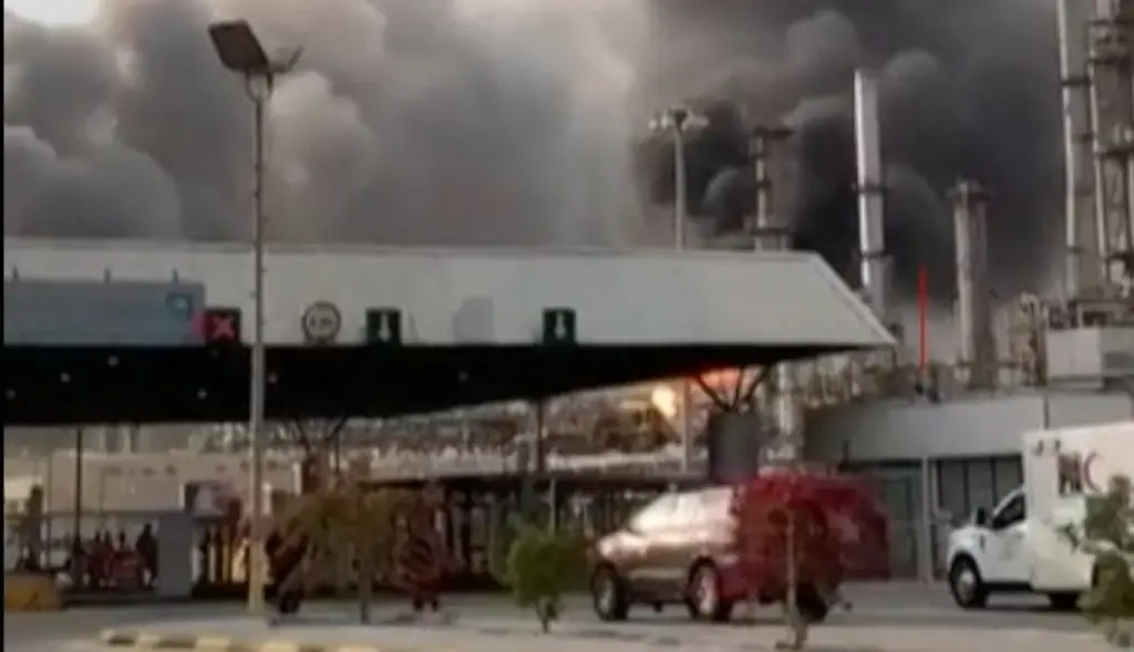 حمله ایران به یک پالایشگاه وابسته به آرامکو در عربستان