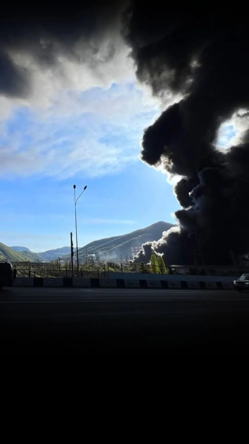 Російський Туапсе знову у вогні