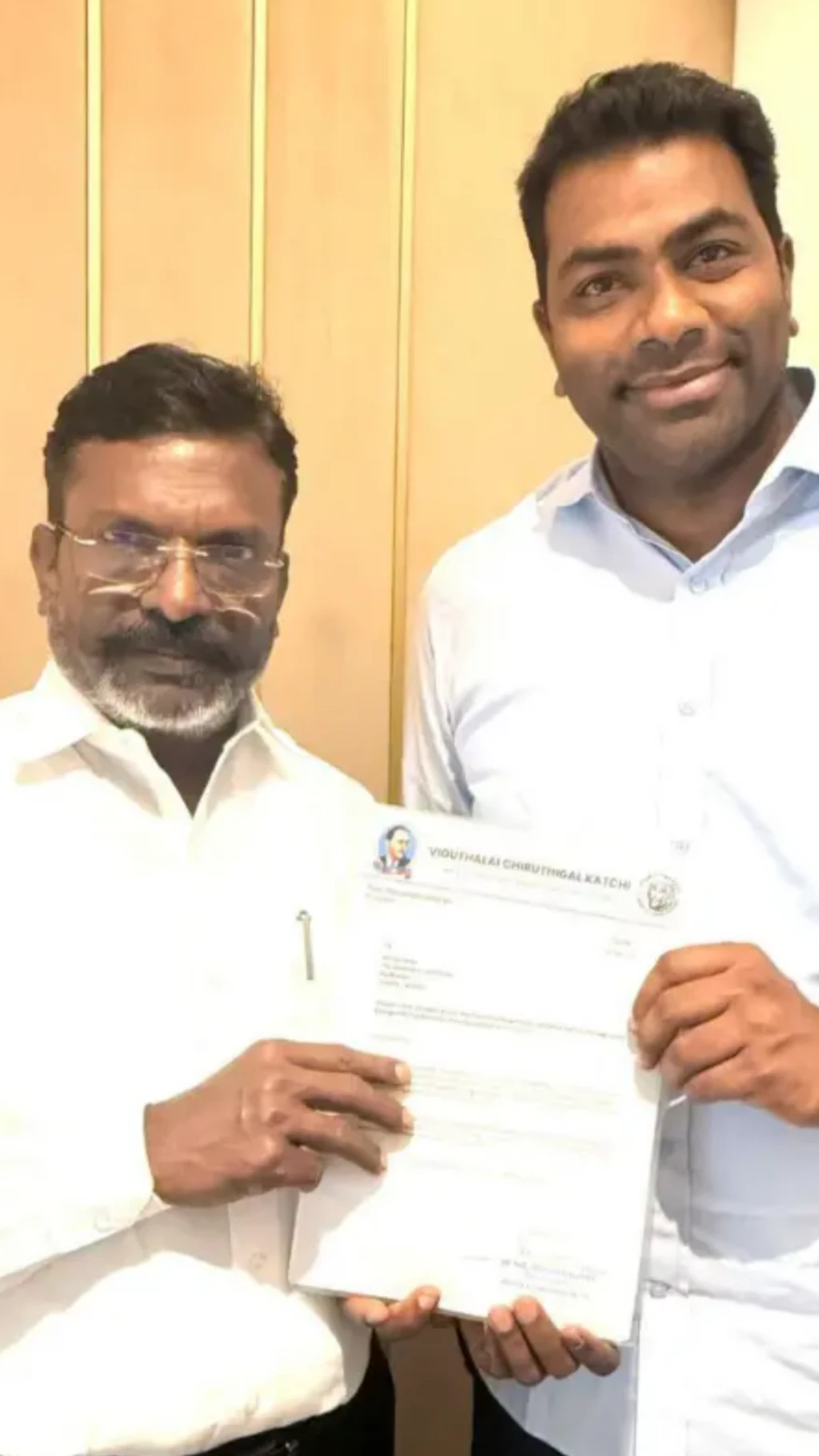 திருமாவளவன், ஆதவ் 