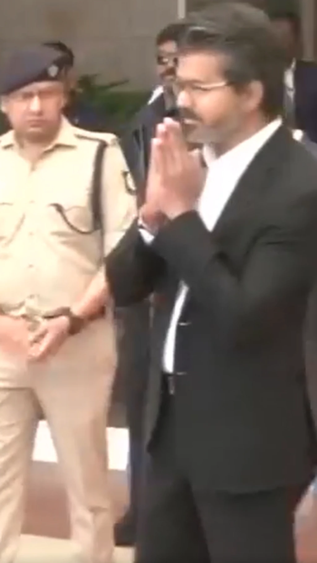 விஜய்