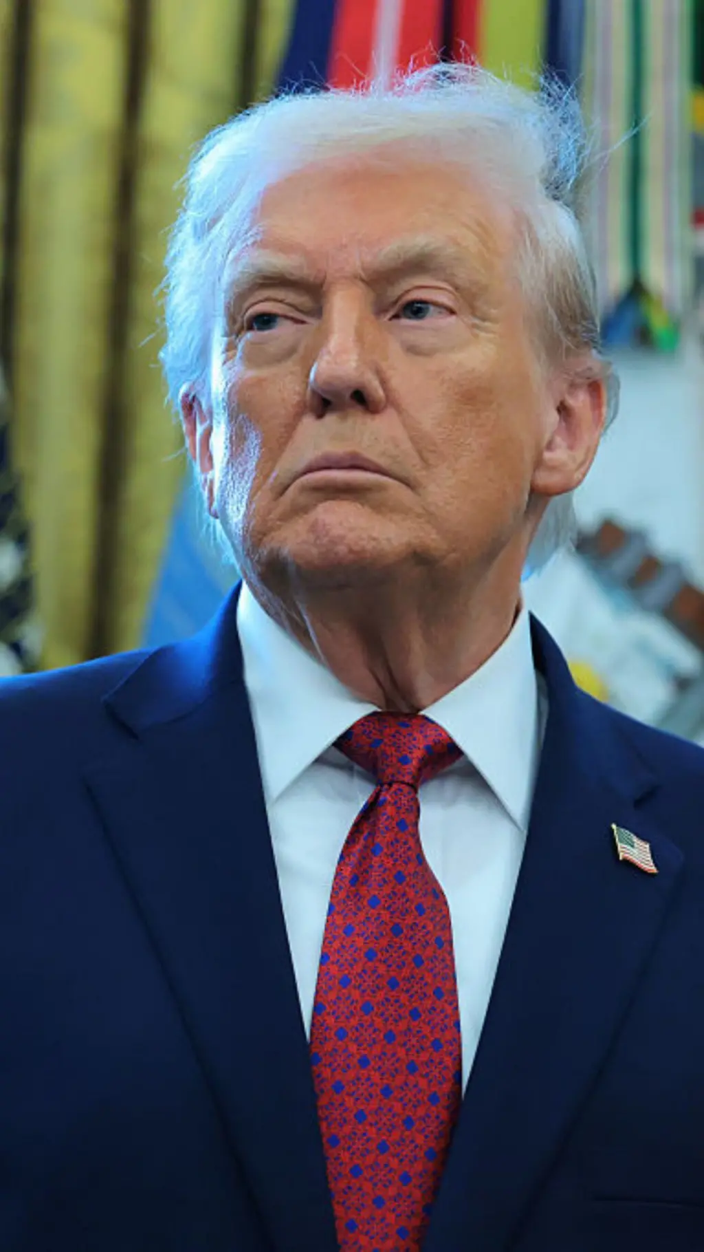 Donald Trump in suit