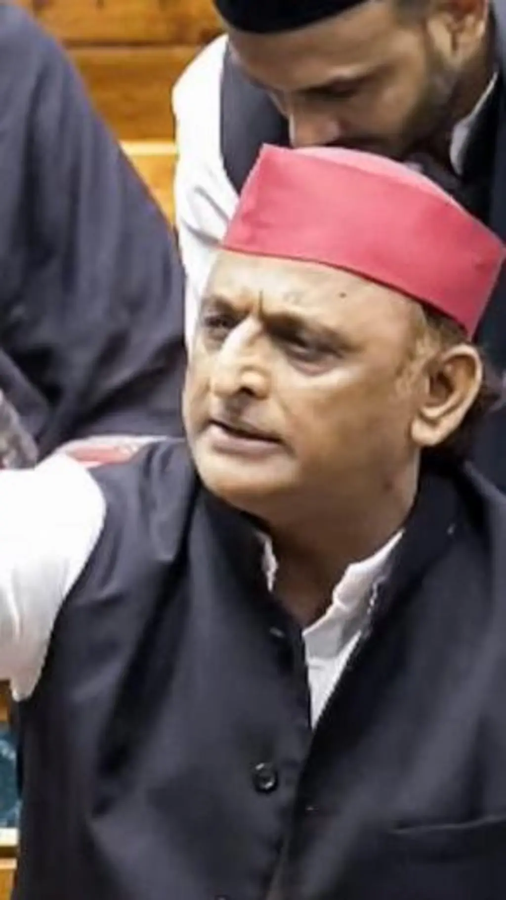 समाजवादी पार्टीचे अध्यक्ष आणि खासदार अखिलेश यादव