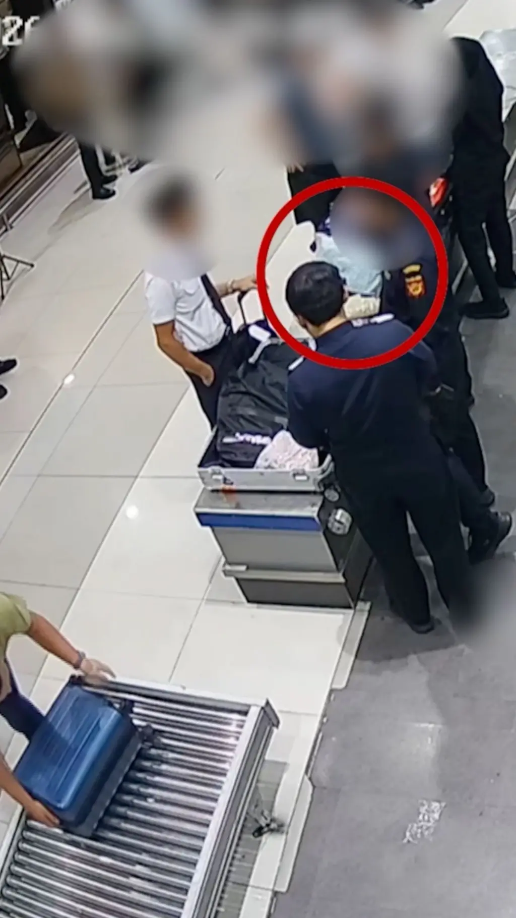 Piloto en el el aeropuerto