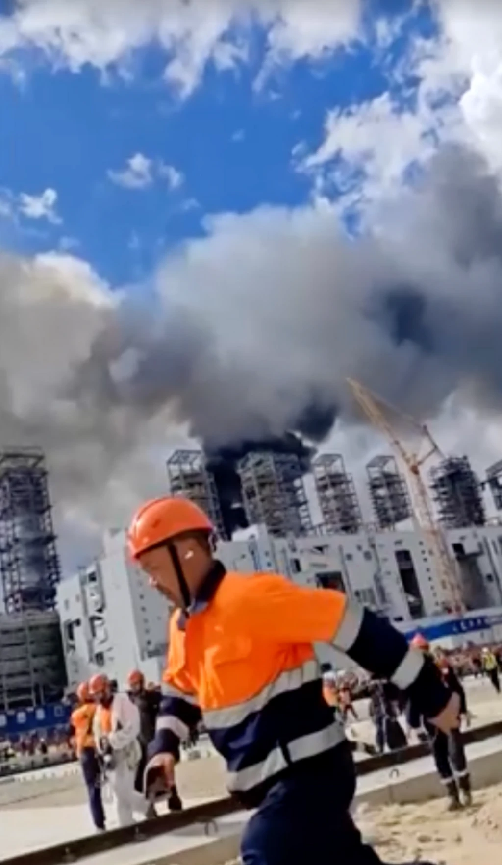 Амурский газохимический комплекс, рабочий, пожар