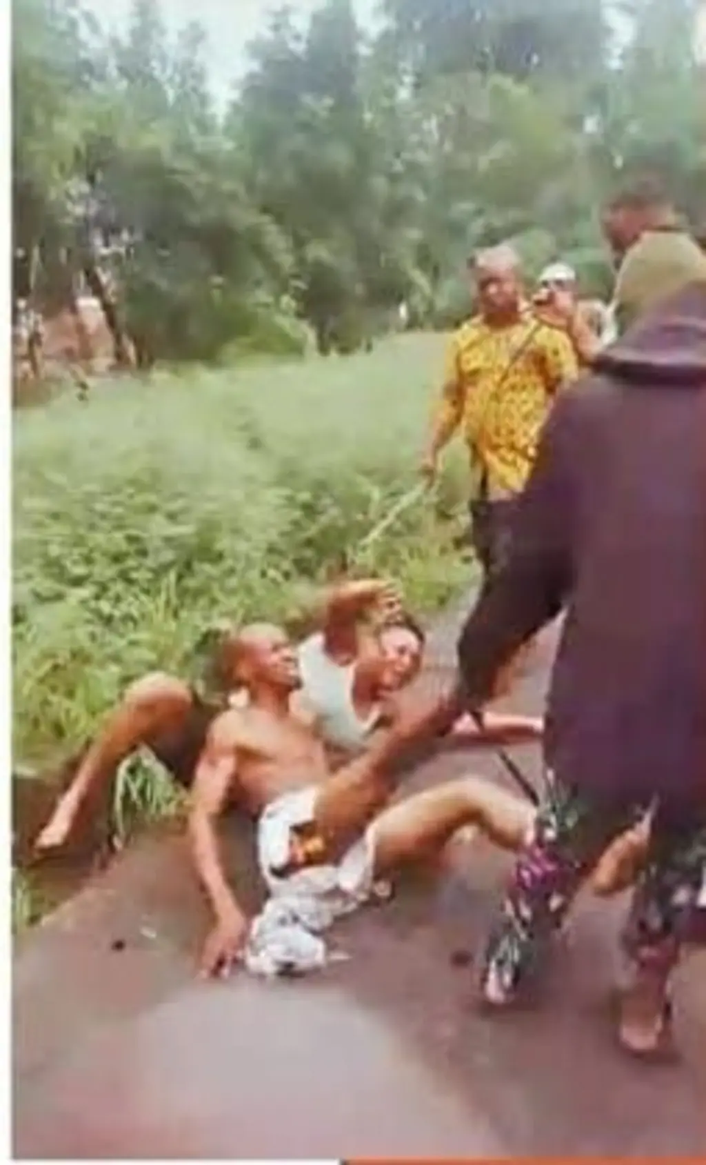 Nwaanyi awakporo n'Aninri Enugu stet
