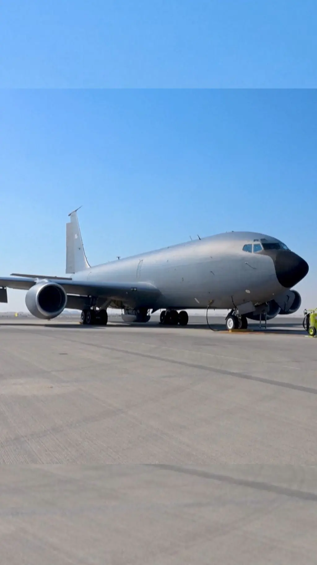 طائرة KC-135 الأمريكية