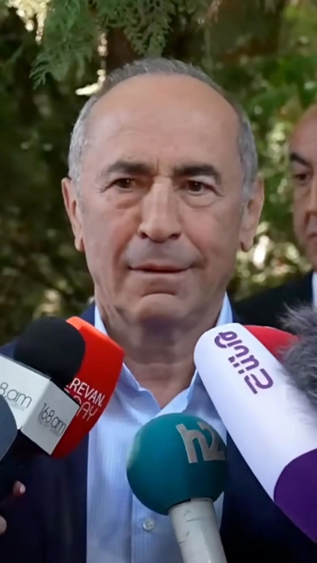 Robert Koçaryana Ermənistanı tərk etməyə icazə verilməyib.