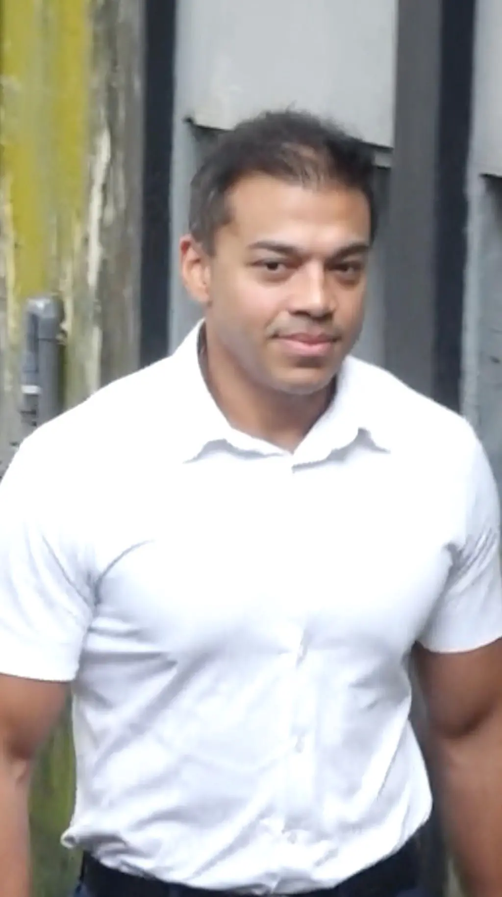 යෝෂිත රාජපක්ෂ අල්ලස් කොමිසමේ අත්අඩංගුවට
