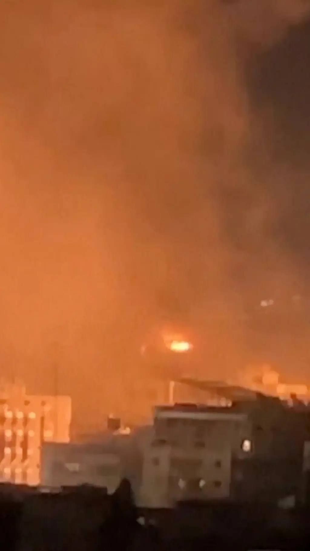 ඊශ්රායලය සහ ලෙබනනයේ හිස්බුල්ලා අතර වෙඩි හුවමාරුවක්