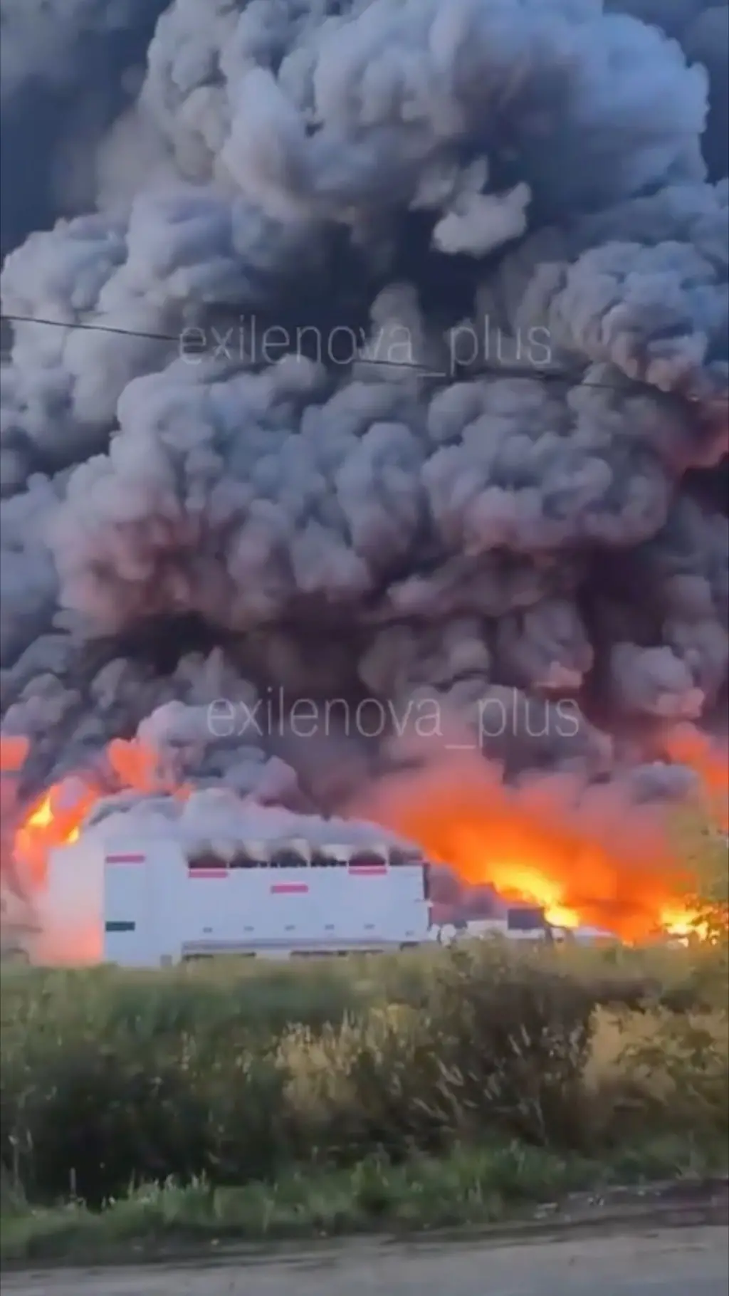 Горит склад Wildberries в Подольске