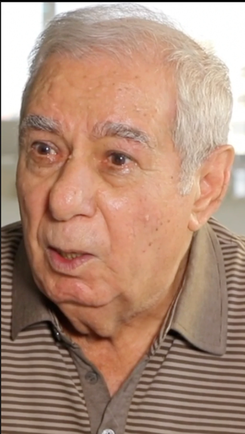 Yazıçı Əkrəm Əylisliyə Avropada ədəbi mükafat verilib