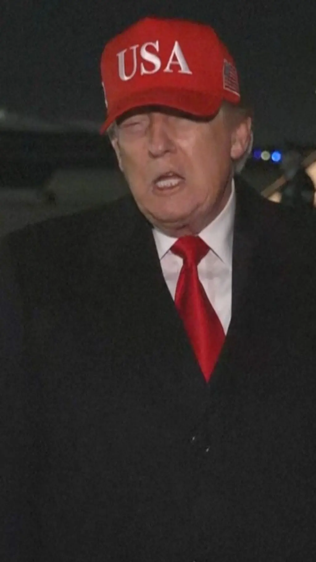 ‘මං හිතන්නේ ඉරානය ගොඩක් නරක තත්ත්වයක ඉන්නේ’ - ඩොනල්ඩ් ට්රම්ප්