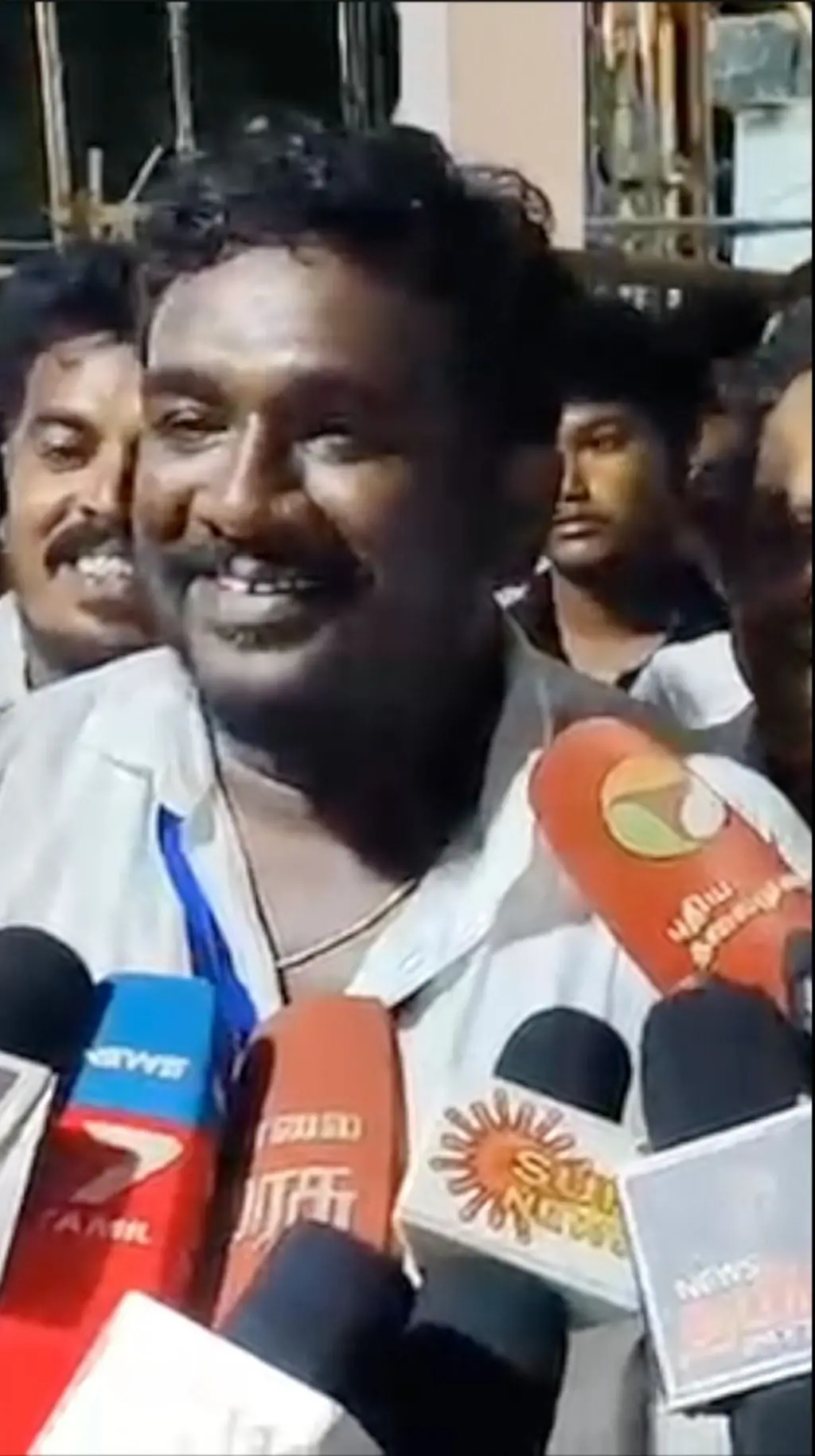 '1 வாக்கு வித்தியாசத்தில் வெற்றி' - தவெக வேட்பாளர் பேசியது என்ன?