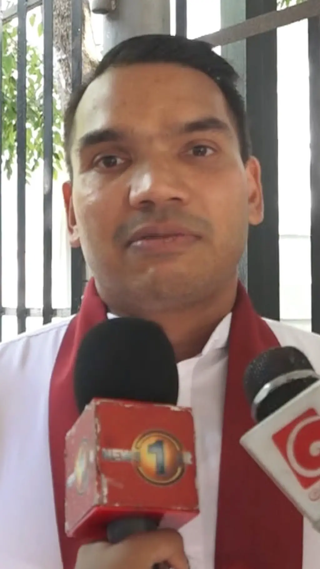 'පුද්ගලබද්දව තීන්දු තීරණ ගන්න ඕනි නෑ කියන එකයි මගේ මතය'