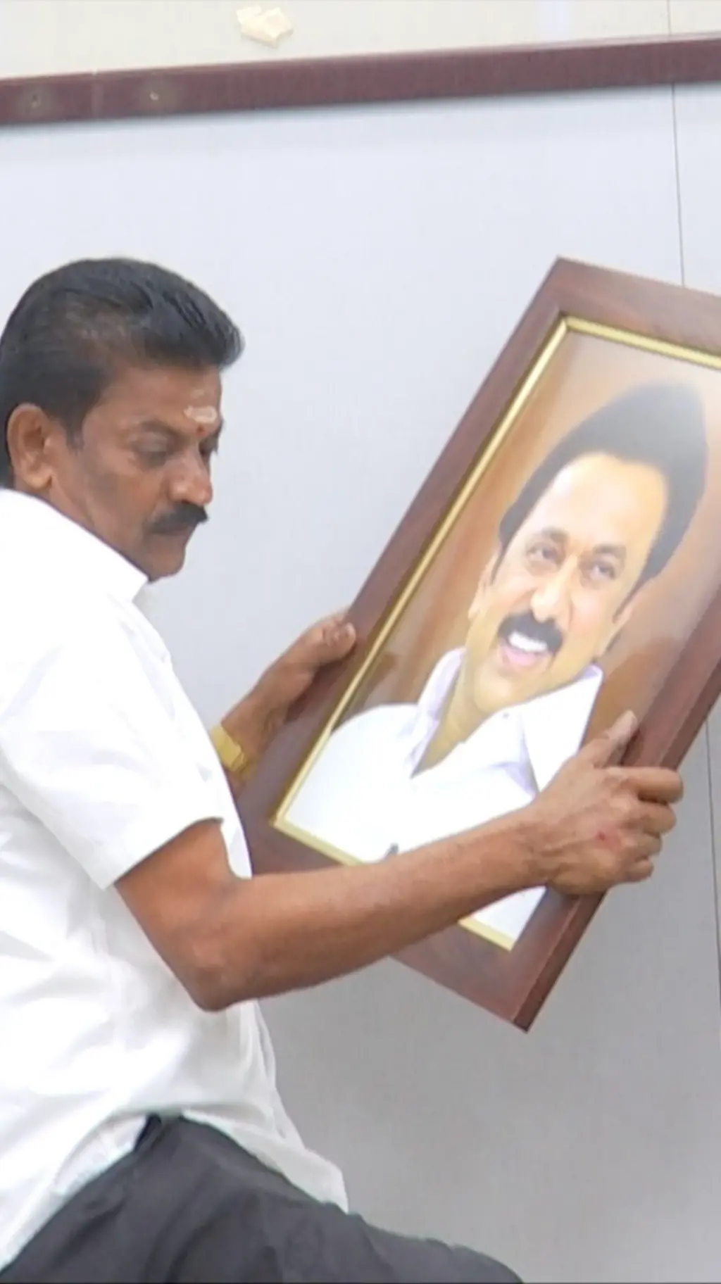 தலைமைச் செயலகத்தில் காலி செய்யப்படும் அமைச்சர்களின் அறைகள்