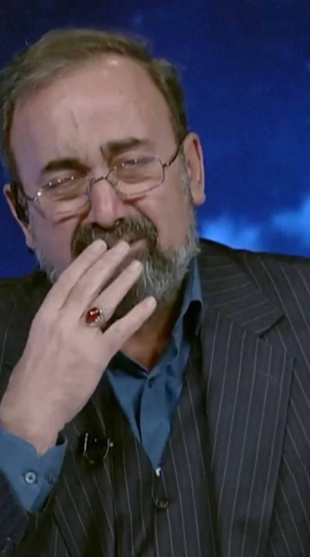 ඉරාන උත්තරීතර නායකයාගේ මරණය එරට රාජ්‍ය රූපවාහිනිය නිවේදනය කළ මොහොත