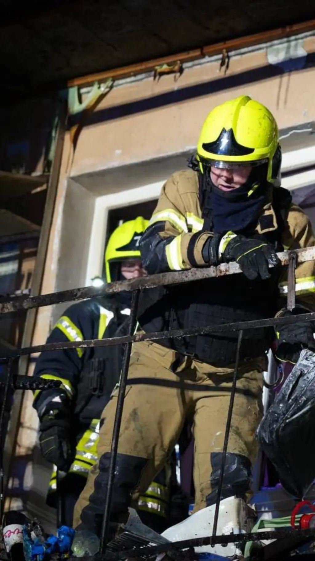 Рятувальники в Одесі після удару російського БПЛА 1 червня 2026