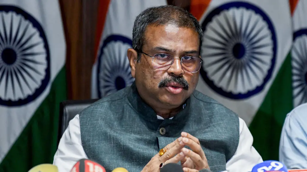 धर्मेंद्र प्रधान?