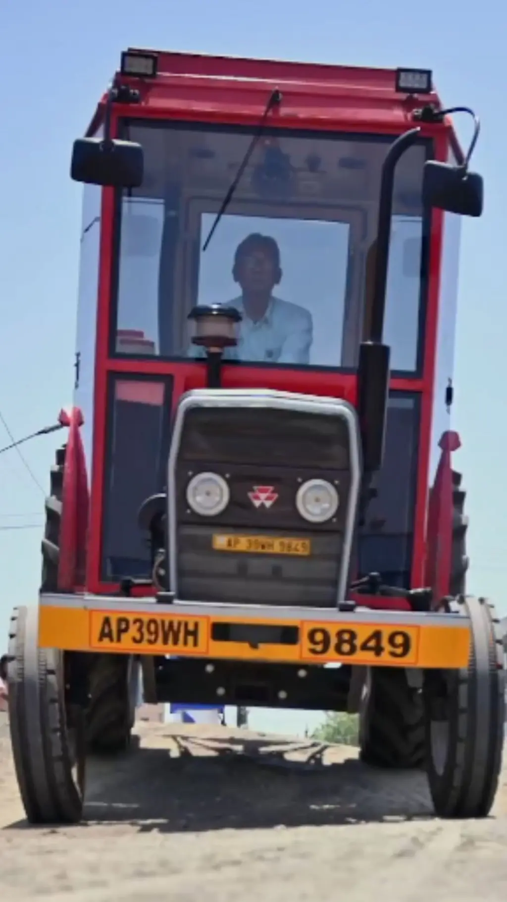 ஏசி பொருத்திய விவசாயி